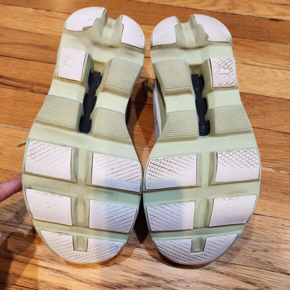 OnCloud Cloudmonster in Glacier/Meadow Excellent Condition, Sz Women's 9 - Picture 9 of 10